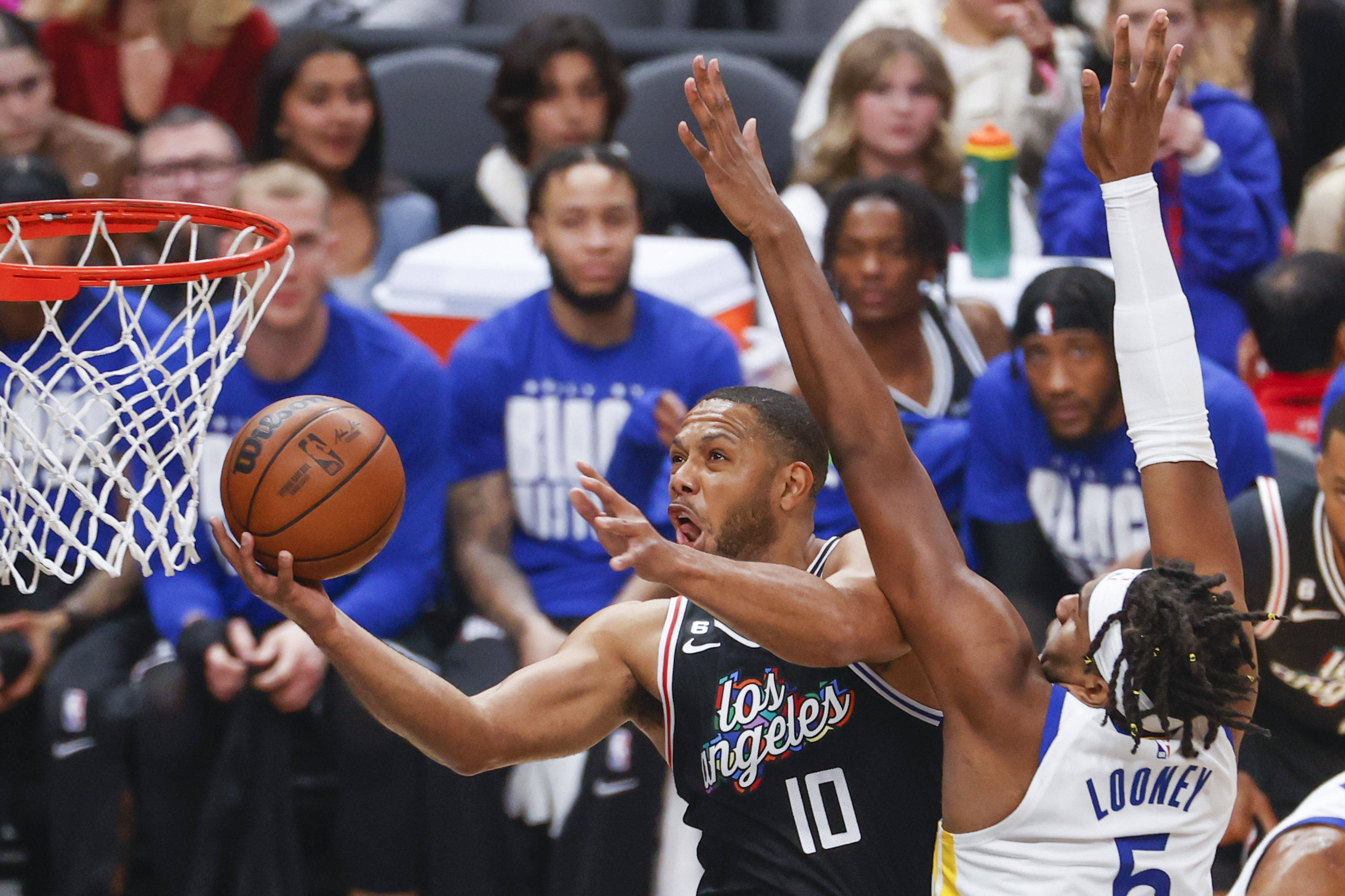 热火完胜德国男篮，艾顿完成帽子戏法