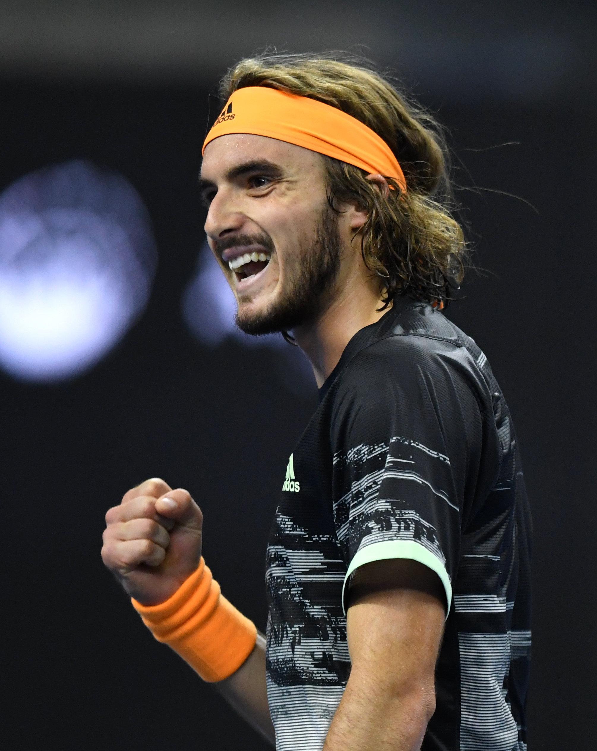 法国网球队血洗美国网球队，西西帕斯高光表现