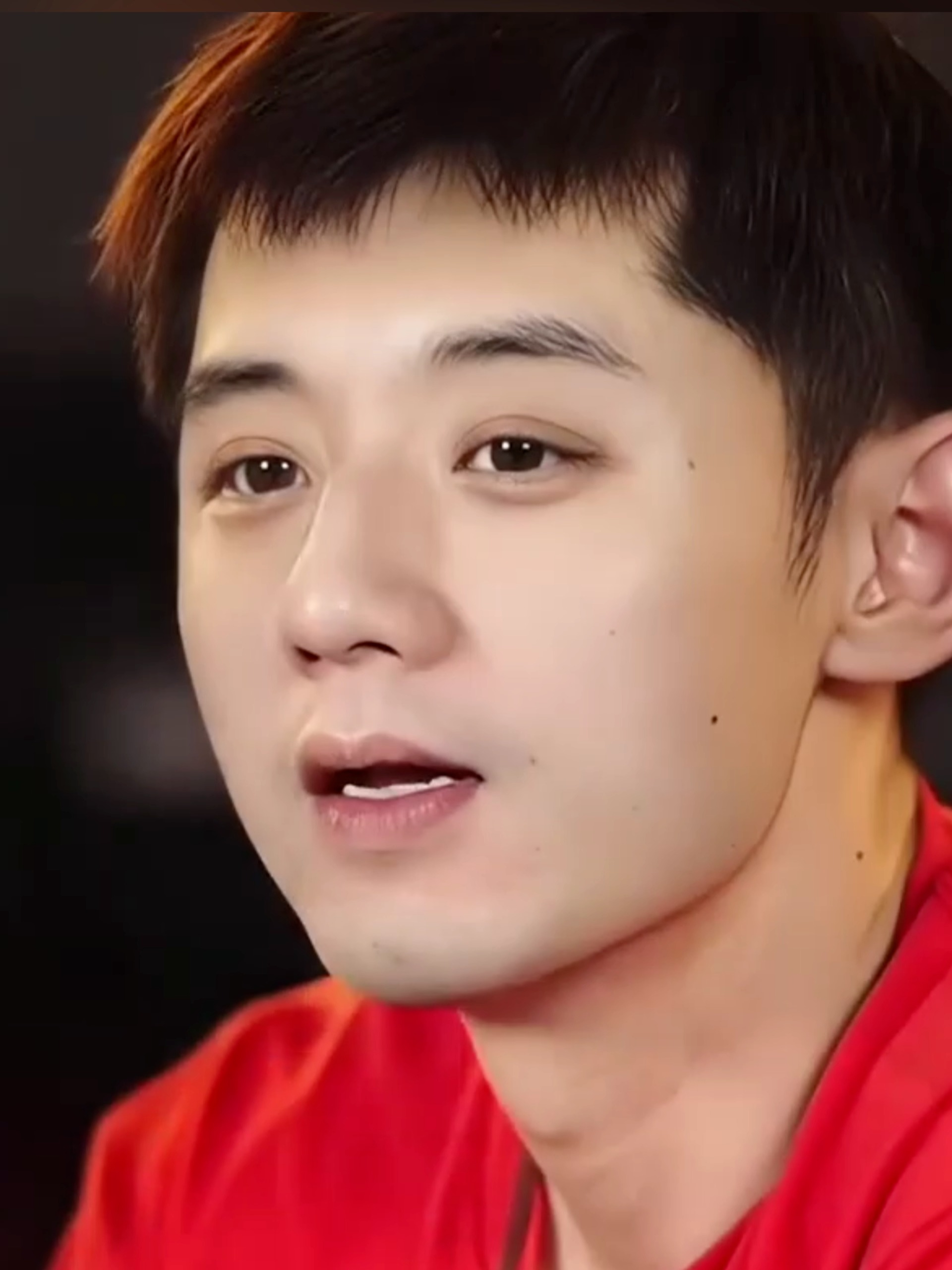 法国乒乓球队碾压韩国乒乓球队，张继科爆发神勇的简单介绍