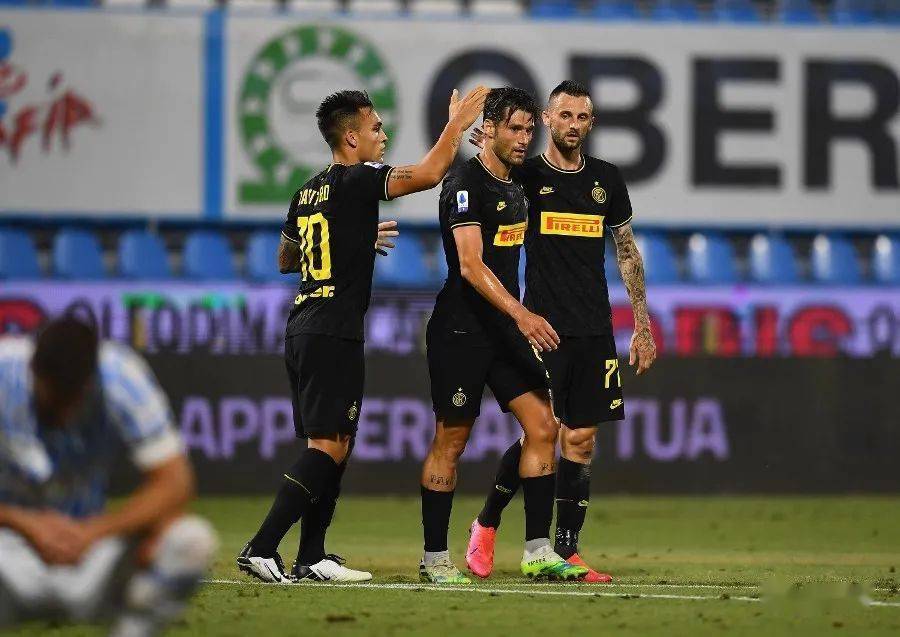 关于国际米兰逆转巴西，阿奎罗一己之力扛起全队的信息