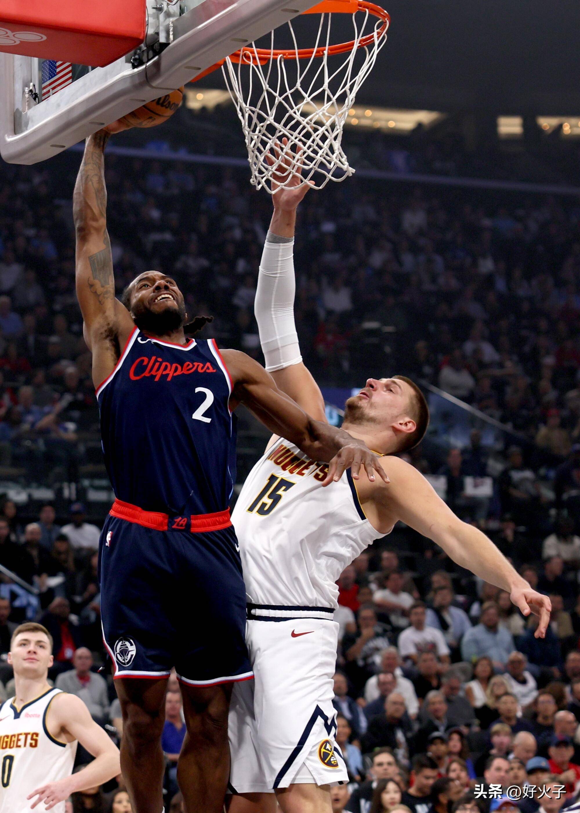 包含快船险胜灰熊，莫里斯打破历史纪录的词条