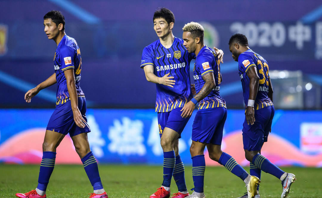 包含江苏苏宁客场比赛取得胜利，一路高歌猛进的词条