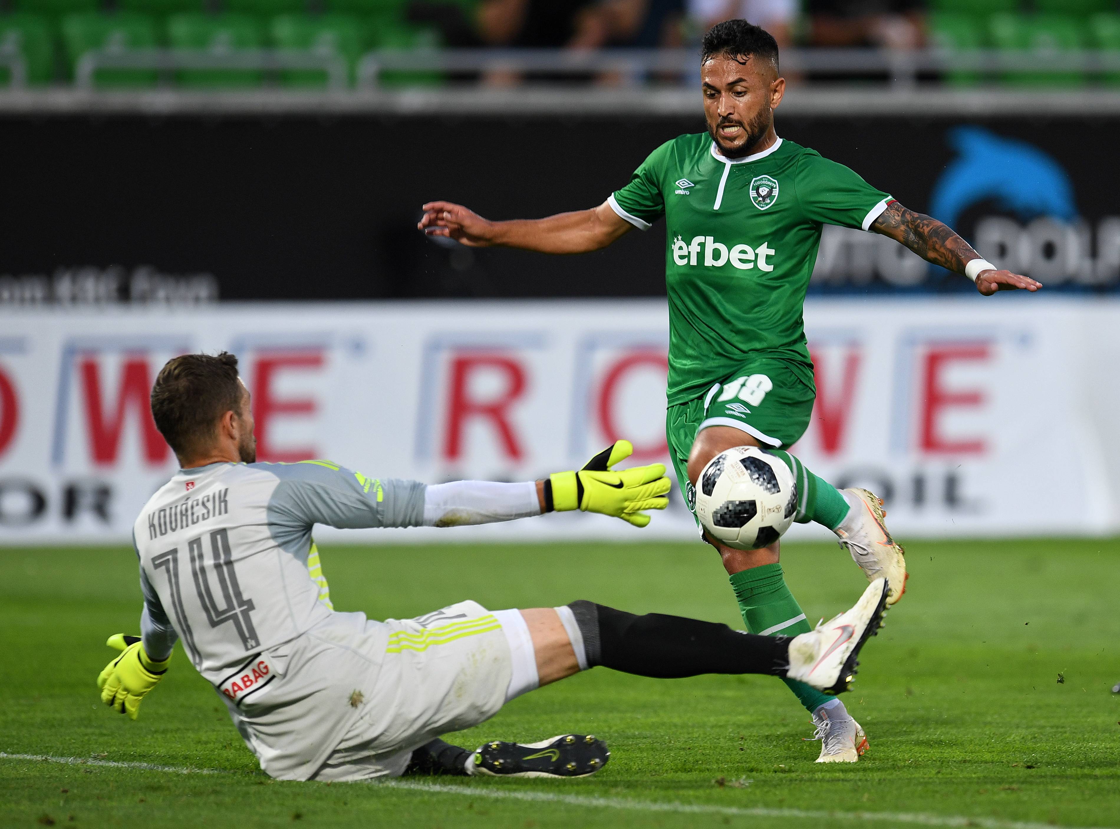 皇家贝蒂斯主场取胜，三分实现重要逆风转折