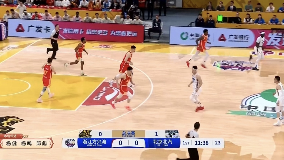 年轻球员借助速度优势引领球队攻势的简单介绍 年轻球员借助速度优势引领球队攻势的简单介绍