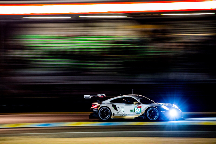 法拉利绝杀梅赛德斯，阿隆索带队取胜的简单介绍